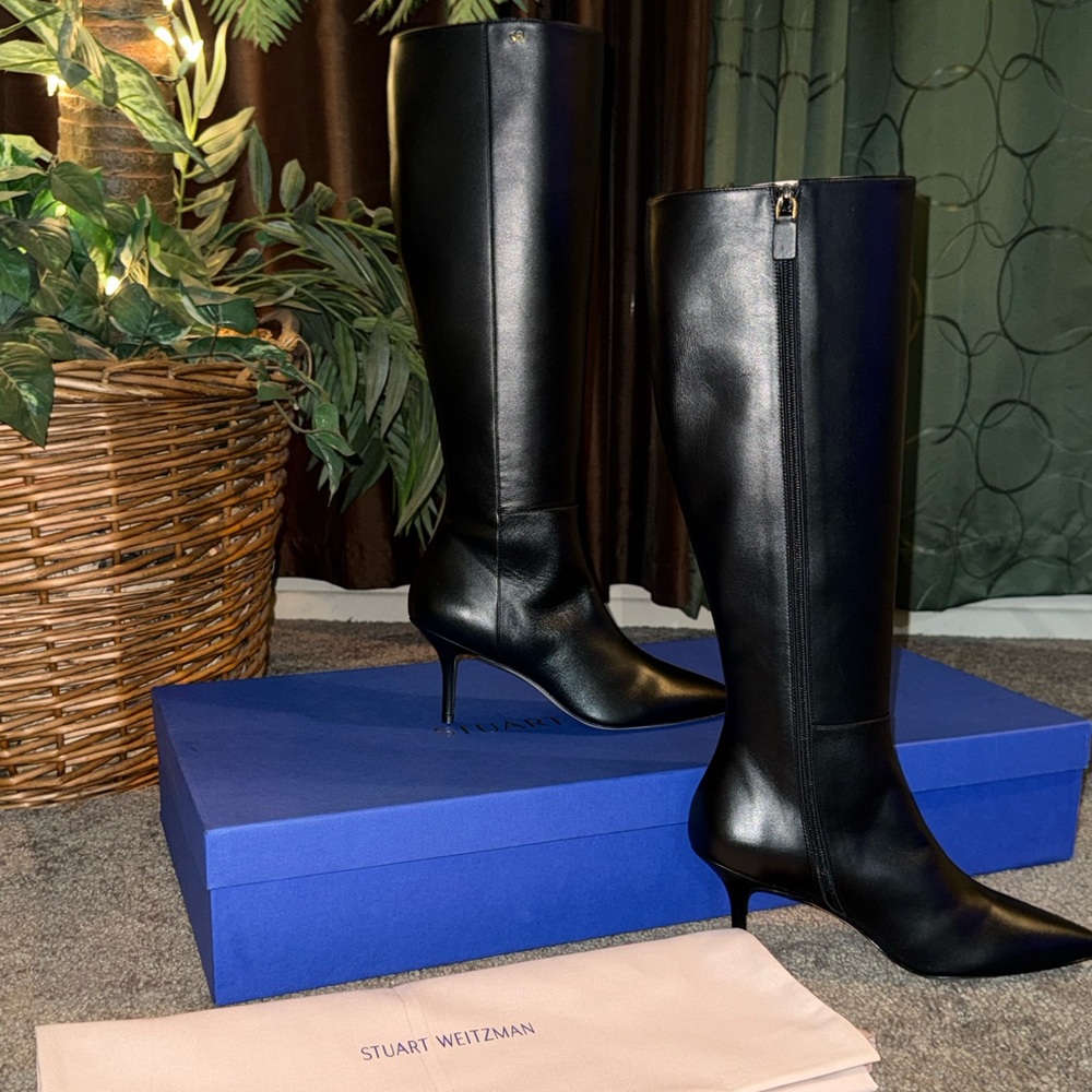 NWT Stuart Weitzman Boot Heels. They have never been worn before!